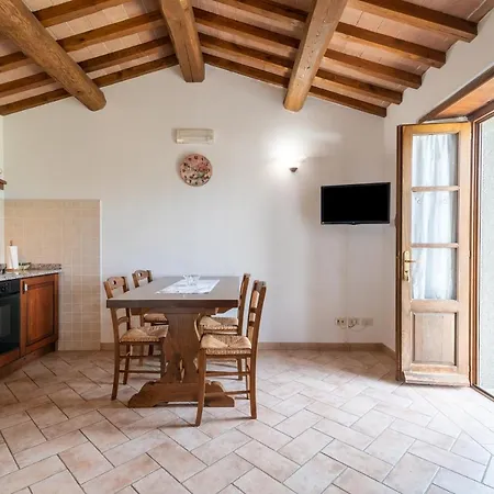 Pugnano Alto - Tartufo Feriegård *